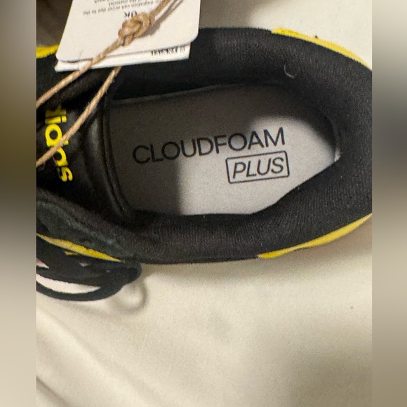 Adidas Cloud Foam Plus Yellow and Black Size 9 1/2 - Picture 3 of 5
